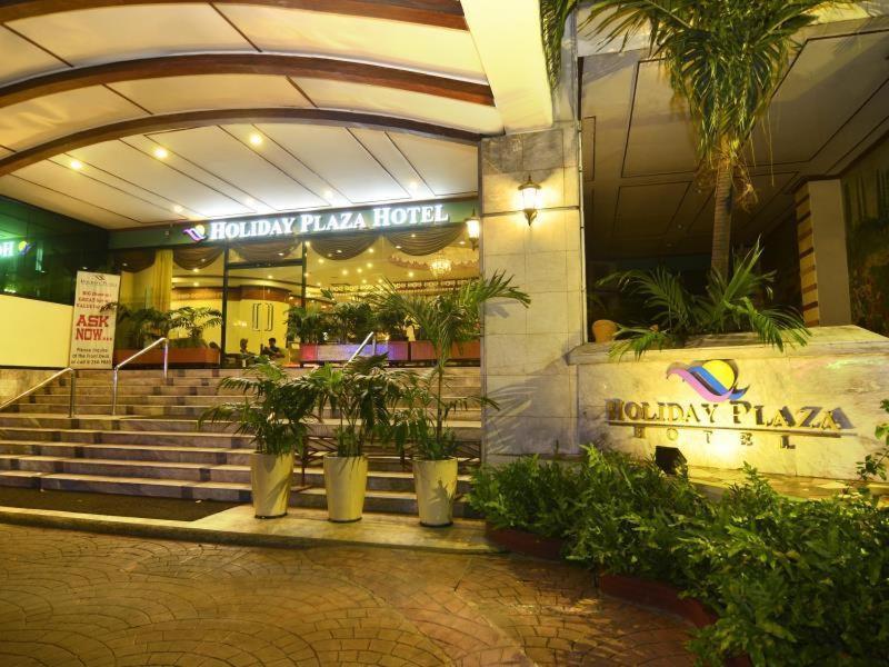 Holiday Plaza Hotel - Cebu Esterno foto
